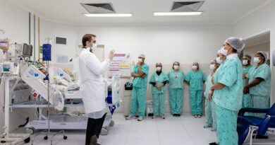 Capacitação aprimora atendimento a pacientes neurológicos no CTI do HMC